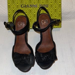 Black ankle strap platforms